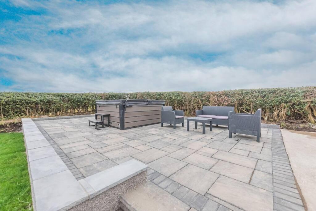 4 Bed Cottage With Hot Tub Bannockburn Buitenkant foto