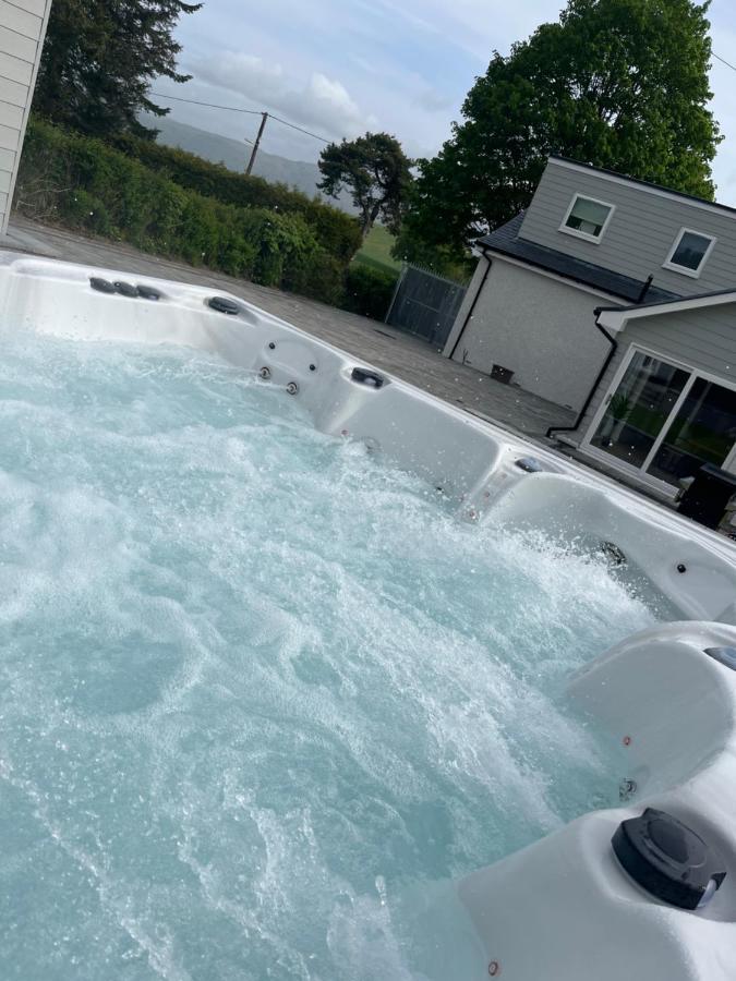 4 Bed Cottage With Hot Tub Bannockburn Buitenkant foto
